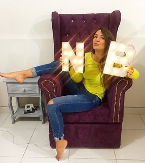 María José Castro feet photo 9