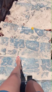 María José Castro feet photo 10