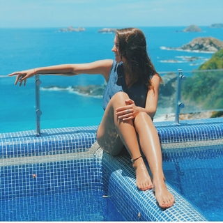 María José Castro feet photo 4