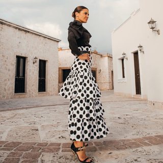 María José Suárez feet photo 12