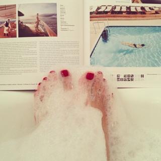 María José Suárez feet photo 1