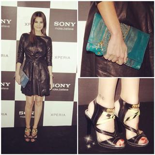 María José Suárez feet photo 19