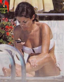 María José Suárez feet photo 12