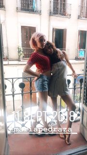 María Pedraza feet photo thumbnail