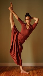 María Pedraza feet photo thumbnail