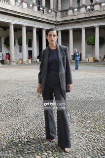 María Pedraza feet photo thumbnail