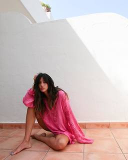 María Pedraza feet photo thumbnail