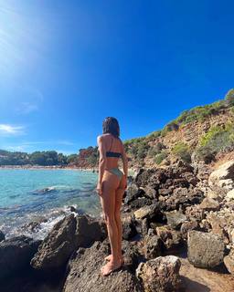 María Pedraza feet photo thumbnail