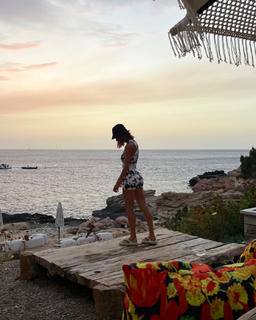 María Pedraza feet photo thumbnail