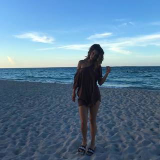 María Pedraza feet photo thumbnail