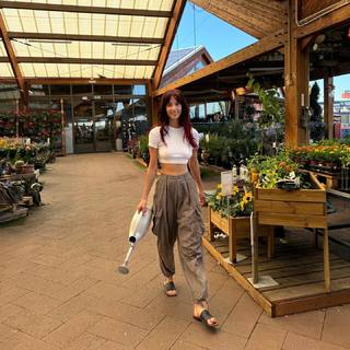 María Pedraza feet photo thumbnail