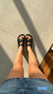 María Pedraza feet photo thumbnail