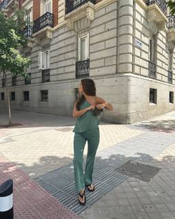 María Pombo feet photo 4