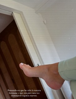 María Pombo feet photo 13