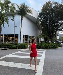 María Pombo feet photo 6