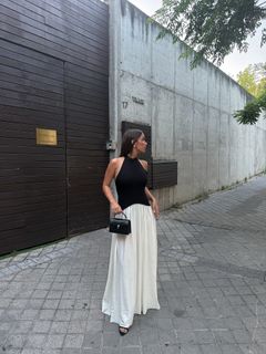 María Pombo feet photo 7