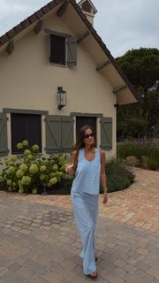 María Pombo feet photo 10