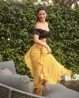 María Pía Copello feet photo 18