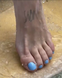María Valero feet photo 10