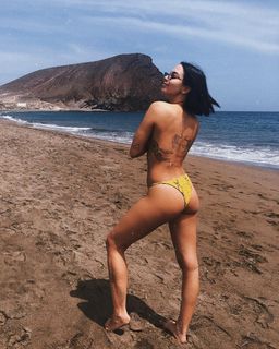 María Valero feet photo 2