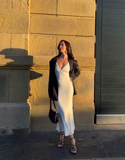 María Valero feet photo 1