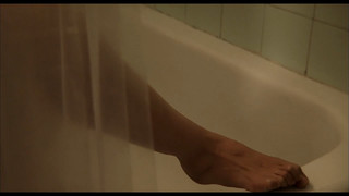 María Valverde feet photo thumbnail