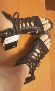 Masami Odate feet photo thumbnail