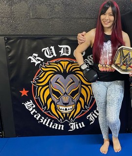 Masami Odate feet photo thumbnail