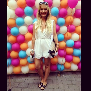 Mascha Vang feet photo 9