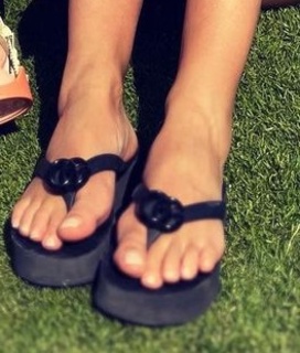 Mascha Vang feet photo 16