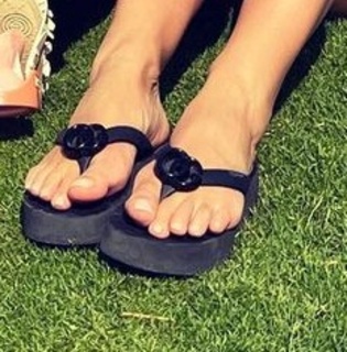 Mascha Vang feet photo 14