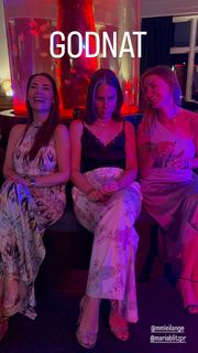 Mascha Vang feet photo 9