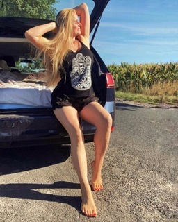 Mascha von Rascha feet photo 8