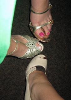 Masiela Lusha feet photo thumbnail