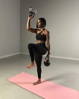 Massy Arias feet photo 17