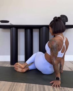Massy Arias feet photo 4