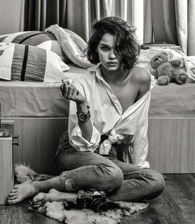 Mathilda Gvarliani feet photo 18