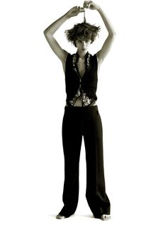 Mathilda Gvarliani feet photo 6