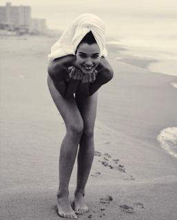 Mathilda Gvarliani feet photo 1
