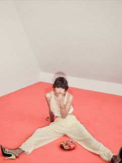 Mathilda Gvarliani feet photo 14