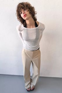Mathilda Gvarliani feet photo 2
