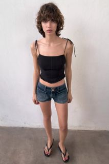 Mathilda Gvarliani feet photo 6