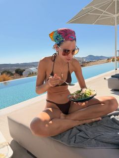 Mathilda Gvarliani feet photo 2