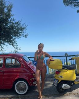 Mathilde Tantot feet photo 13