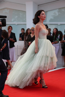 Matilda De Angelis feet photo thumbnail