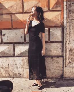 Matilda De Angelis feet photo thumbnail