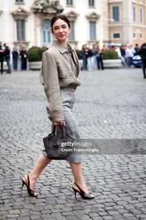 Matilda De Angelis feet photo 5