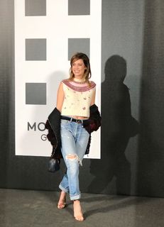 Matilda Lutz feet photo thumbnail