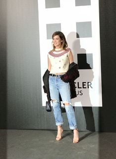 Matilda Lutz feet photo thumbnail