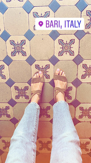 Matilda Lutz feet photo thumbnail